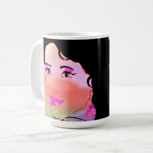 Tasse avec visage de femme coloré