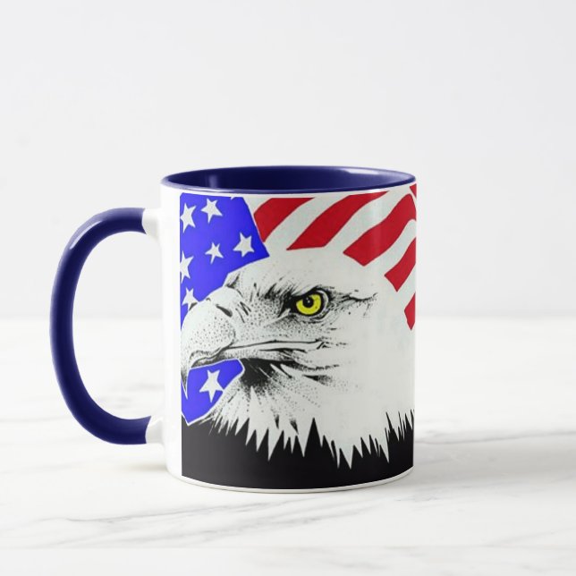 Tasse Bald Eagle et drapeau américain (Gauche)
