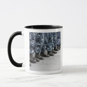 Tasse Basse vue de section des marins