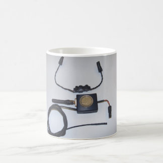 Tasse blanche classique d'espion