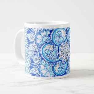 tasse bleue de conception de mandala