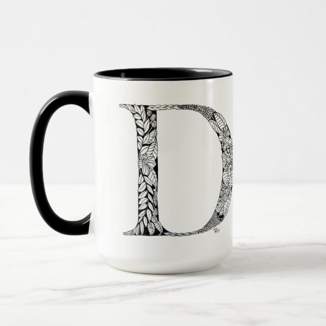 Tasse botanique de la lettre D, art par Elizabeth (Gauche)