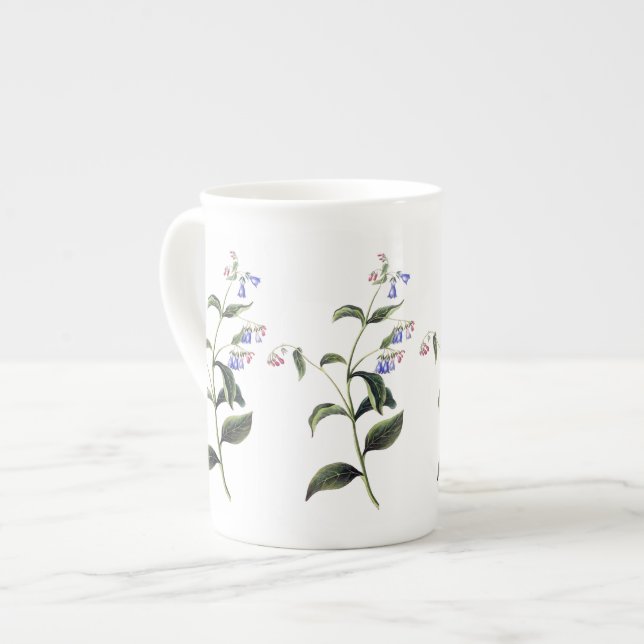 Tasse botanique de porcelaine tendre de fleurs (Devant gauche)
