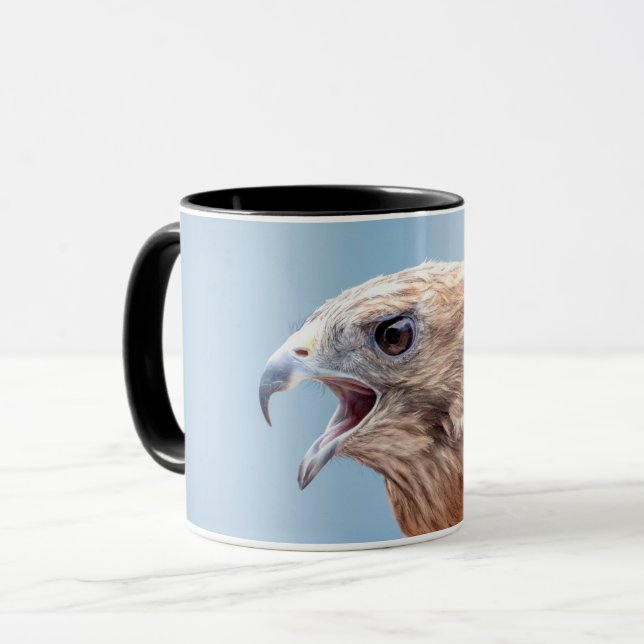 Tasse Buse à épaulettes rouge sur un rocher (Devant gauche)