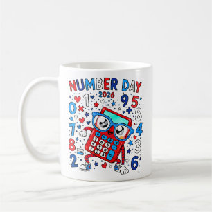 Tasse calculatrice de maths mignonne Jour Numéro 2