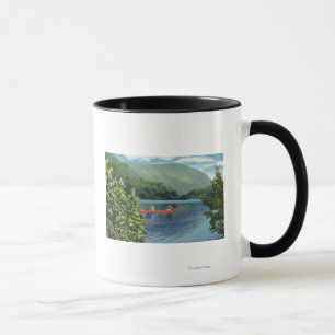 Tasse Canoë en couple sur un lac