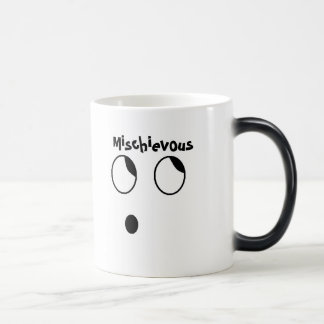 Tasse changeante de la température malfaisante