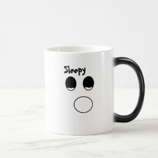 Tasse changeante de la température somnolente