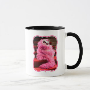 Tasse Chat blanc de diva enveloppé dans le boa rose sur