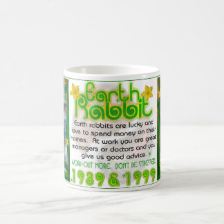 Tasse chinoise de zodiaque de lapin de la terre