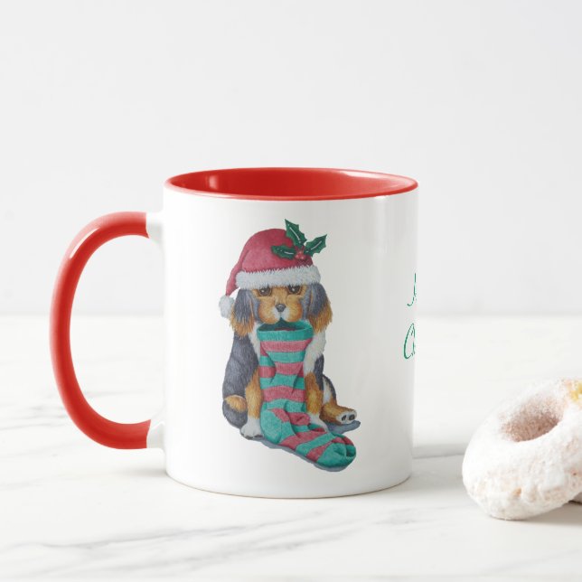 Tasse chiot noir et brun mignon vêtu pour noël (Avec donut)