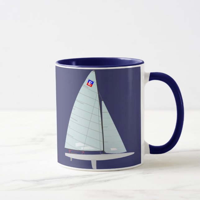 Tasse Classe de chaland d'E emballant le voilier (Droite)