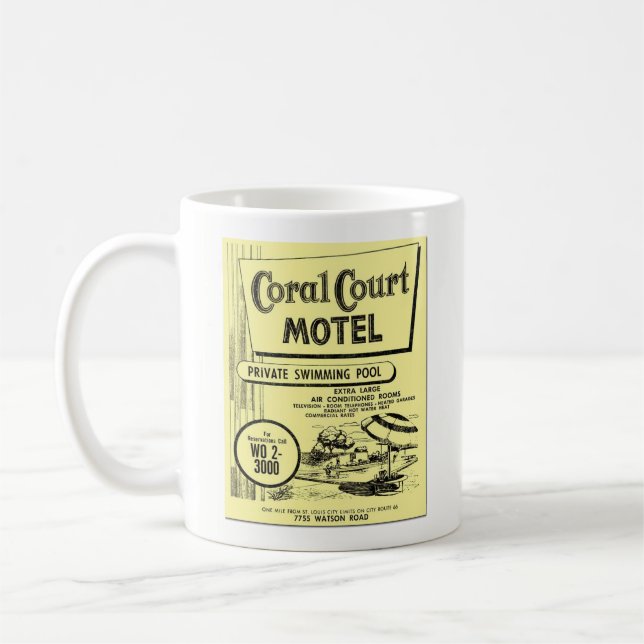 Tasse classique d'annuaire téléphonique de motel (Gauche)