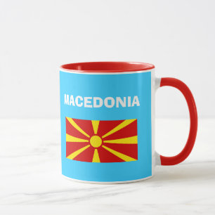 Tasse colorée de code du pays de Macédoine