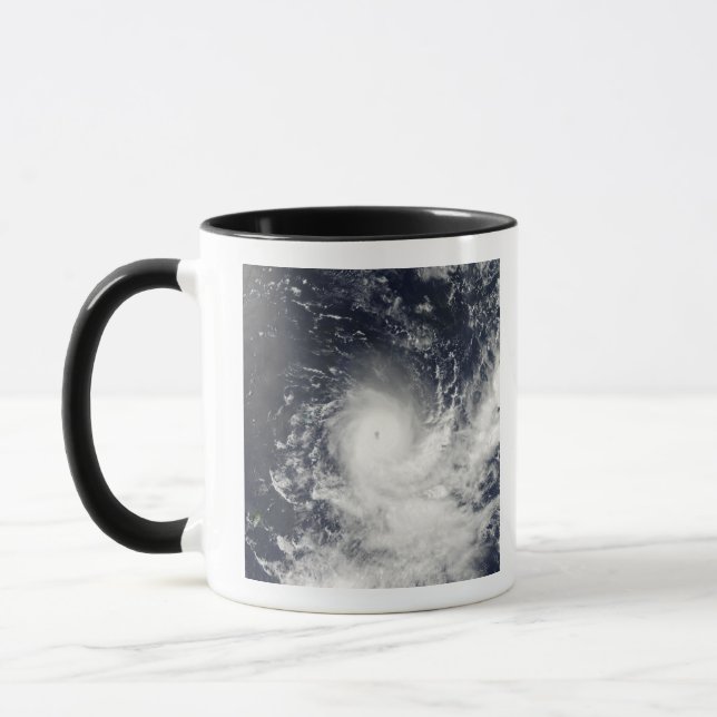 Tasse Cyclone tropical Gelane (Gauche)