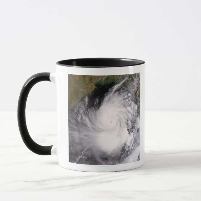 Tasse Cyclone tropical Nargis (Gauche)