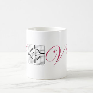 Tasse d'amour de mots croisé en manuscrit