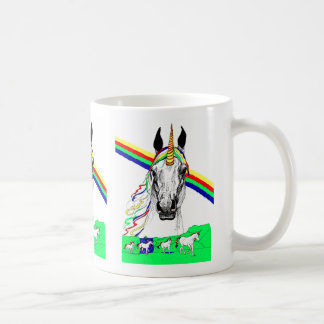 Tasse d'arc-en-ciel de licorne