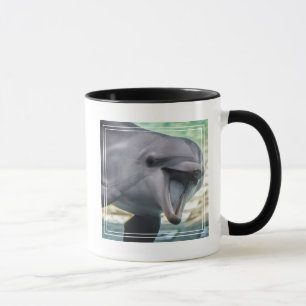 Tasse Dauphin des images de Getty