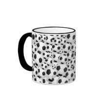 Tasse de ballon de football partout