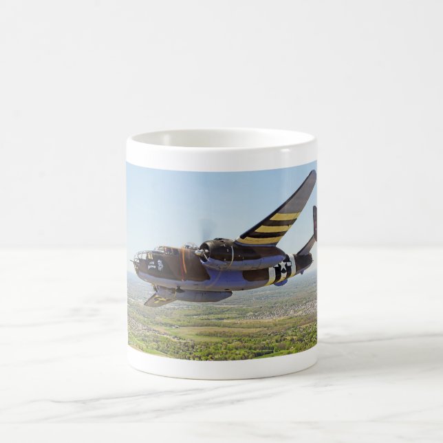 Tasse de bombardier de B-25 Mitchell (Centre)