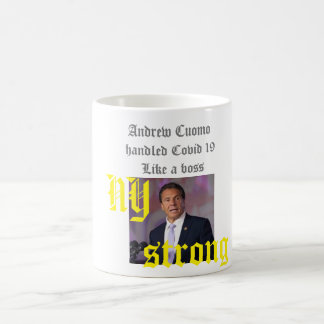 tasse de café blanc avec la photo d'Andrew Cuomo
