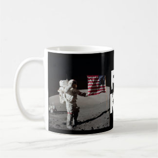 Tasse de café d'alunissage de gardiens de