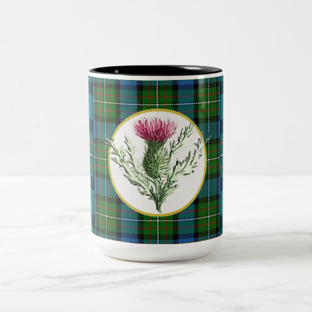 Tasse de café de chardon avec le tartan de clan de (Centre)