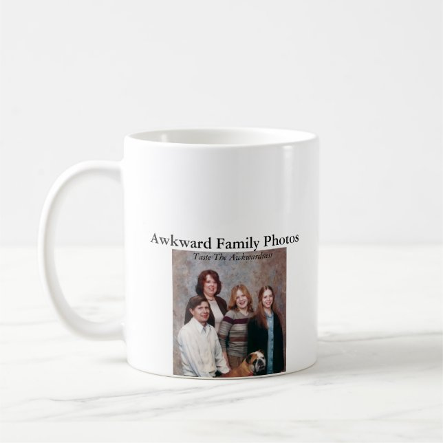 Tasse de café de chien de famille d'AFP (Gauche)