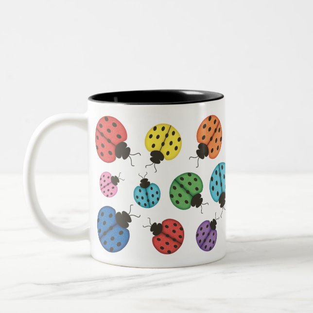 Tasse de café de coccinelles des sorts O (Gauche)