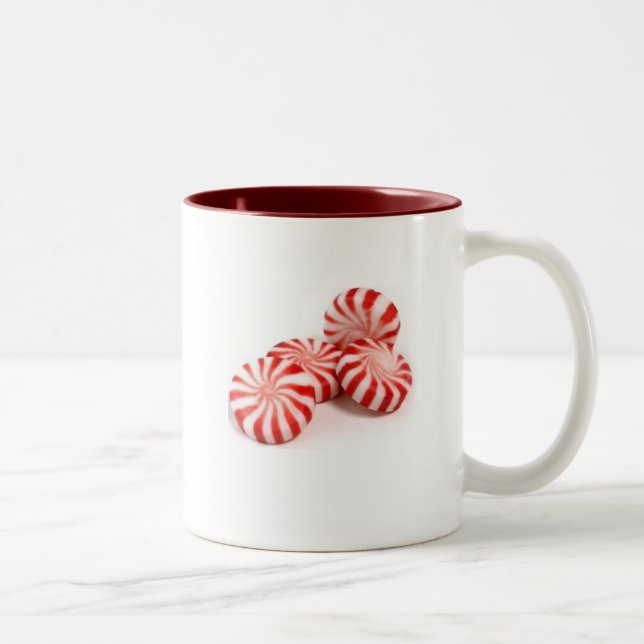 Tasse de café de menthe poivrée (Droit)