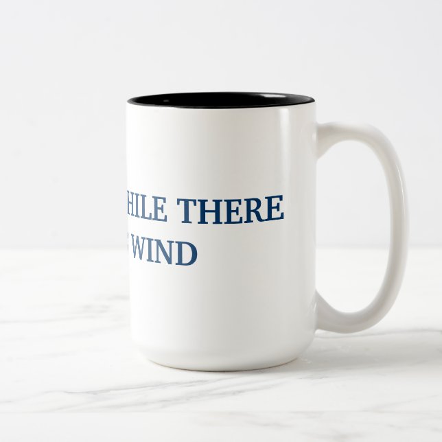 Tasse de café de navigation (Droit)