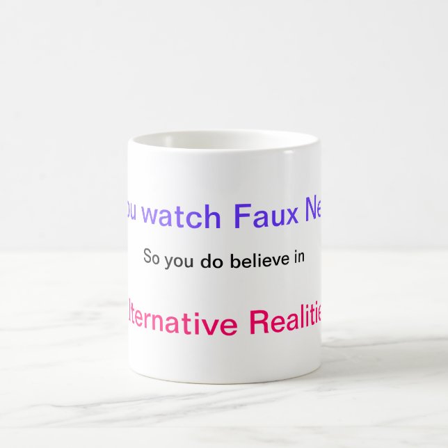 Tasse de café de nouvelles de Faux (Centre)