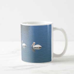 tasse de café de paires de pélican