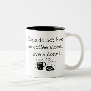 Tasse de café de policier