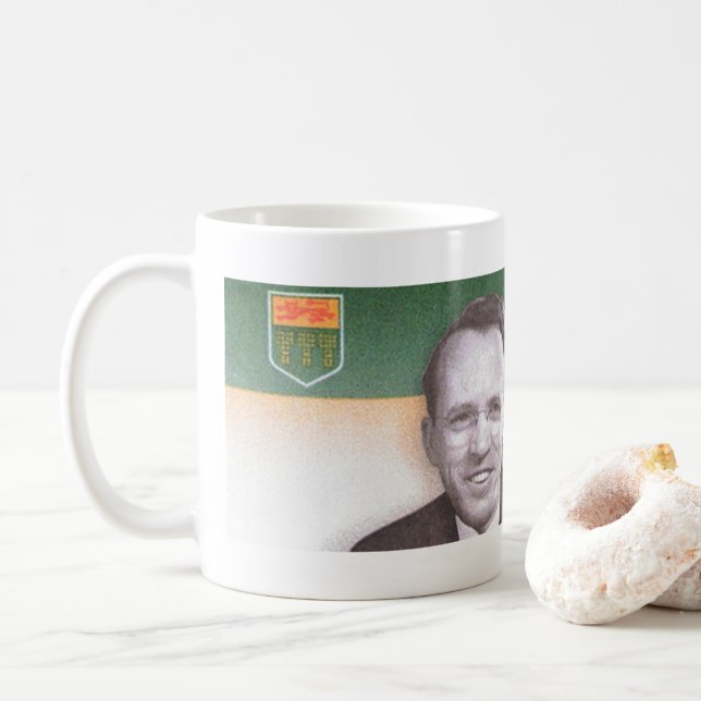Tasse de café de Tommy Douglas (Avec donut)