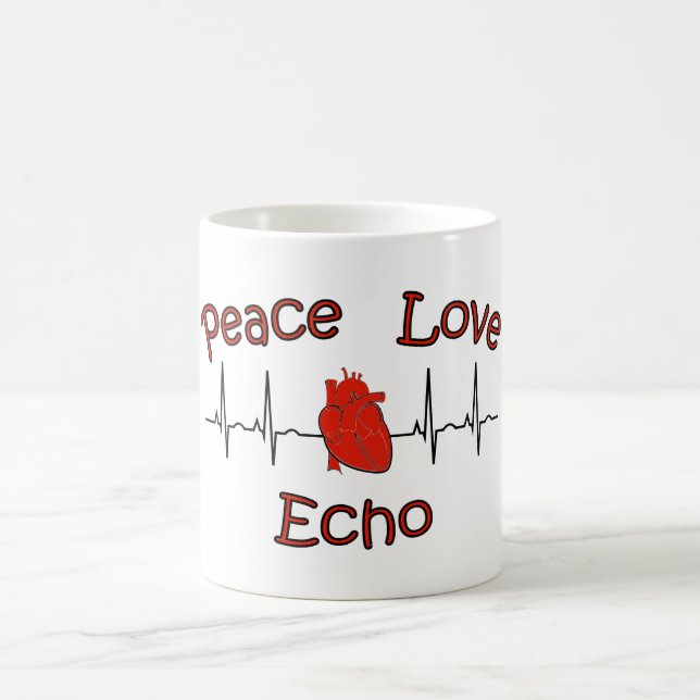 Tasse de café d'écho d'amour de paix (Centre)