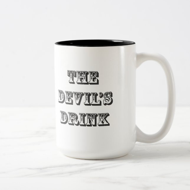 Tasse de café des boissons du diable d'épicerie (Droit)