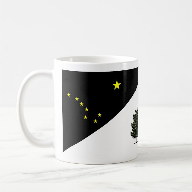 Tasse de café du nord officielle de Backyardistan (Gauche)
