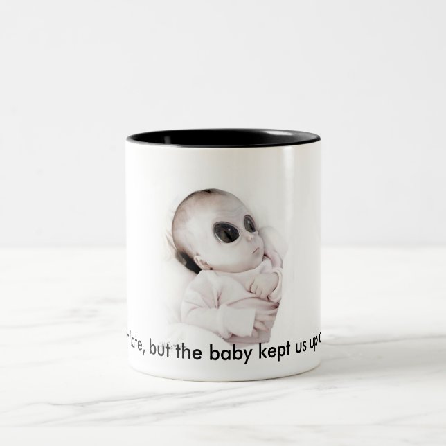 Tasse de café étrangère de bébé (Centre)