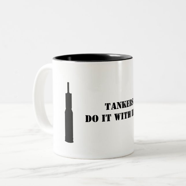 Tasse de café : Les bateaux-citerne la font avec (Devant gauche)