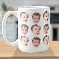 Tasse de café mignonne avec visage de bébé personn