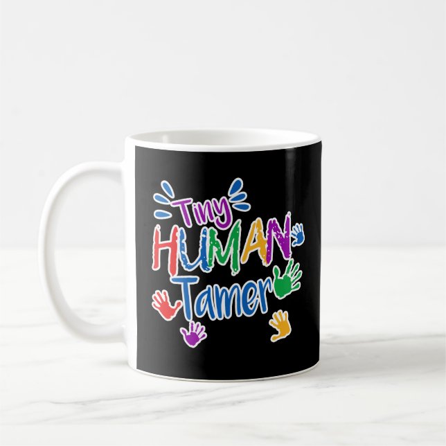 Tasse de café plus docile humaine minuscule drôle (Gauche)