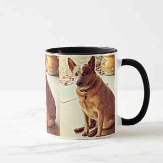 Tasse de café rouge de Heeler de boomer