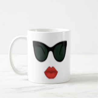 Tasse de café rouge de patron de lèvre de lunettes