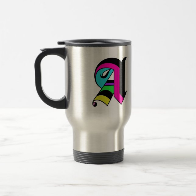 Tasse de café voyageant avec la lettre «A» (Gauche)