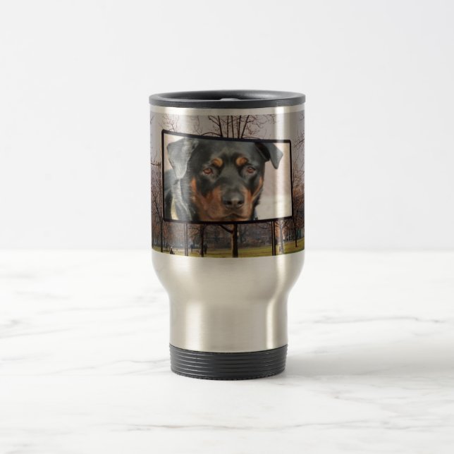 Tasse de chien de rottweiler (Centre)