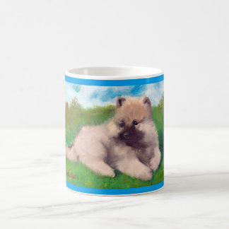Tasse de chiot de Keeshond de "Havel"