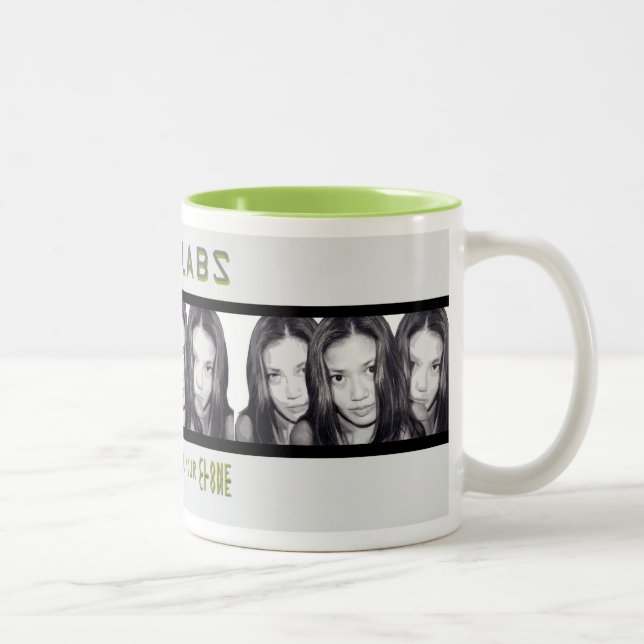 Tasse de clone de LABORATOIRES de GEN (Droit)