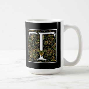 Tasse de couleur du monogramme T